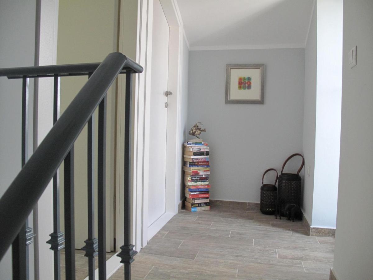 And Charming Apartment In Vantacici Malinska Exterior photo